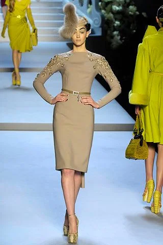 Look 8